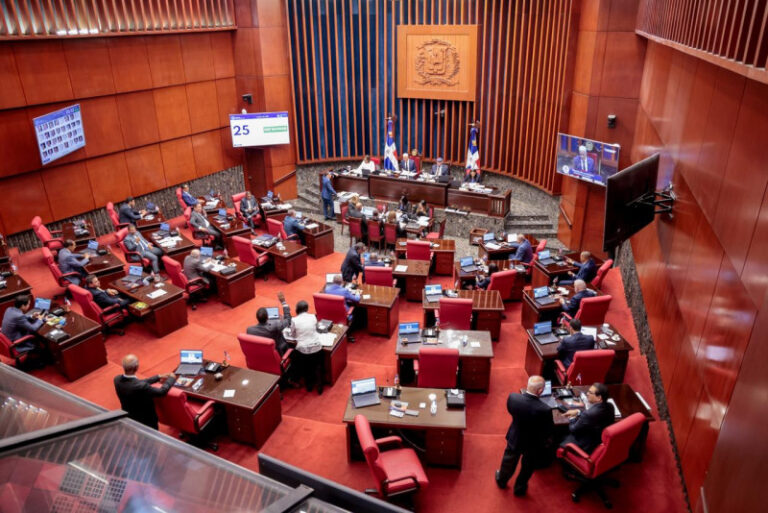 Senado aprueba reforma tributaria cinco días después de recibir el proyecto