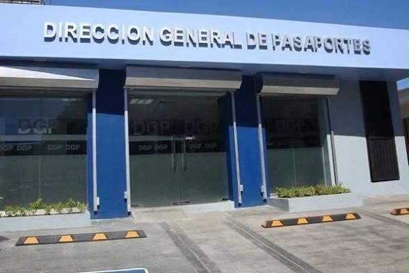Azua se convierte en la primera provincia del Sur en emitir el nuevo pasaporte electrónico