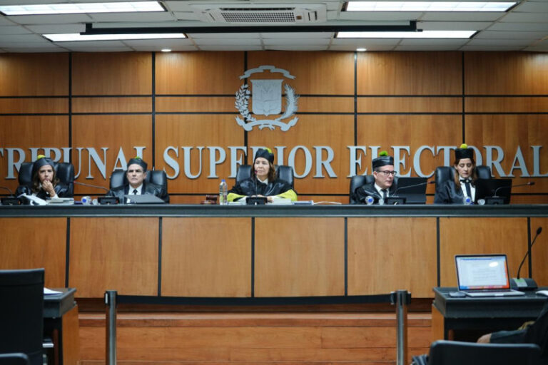 TSE rechaza medida cautelar que buscaba suspender el reparto de fondos a los partidos políticos