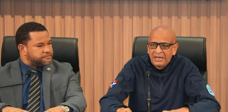 Suelos saturados “No descuidarse”: la advertencia del COE ante el riesgo de nuevas inundaciones y deslizamientos